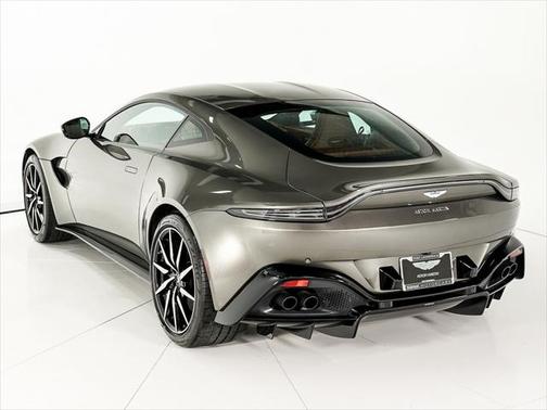 2020 Aston Martin Vantage