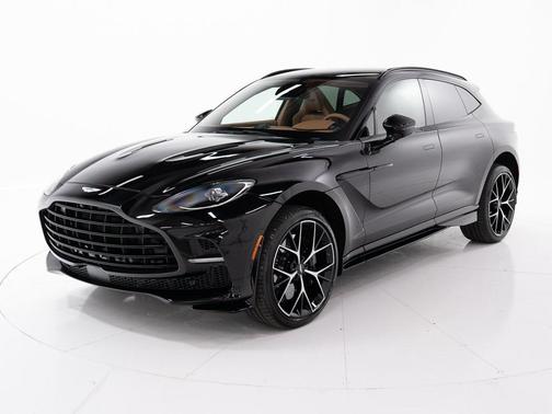 2026 Aston Martin DBX 707