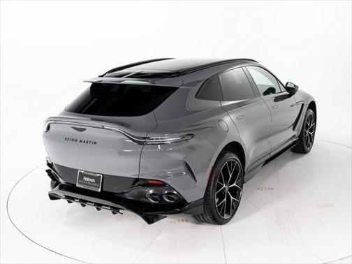 2025 Aston Martin DBX 707