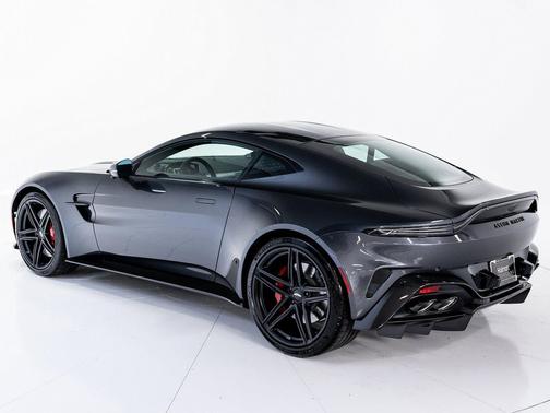Xenon Grey 2026 Aston Martin Vantage