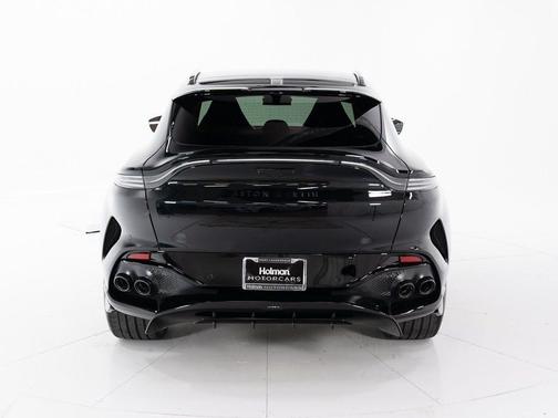 2026 Aston Martin DBX 707