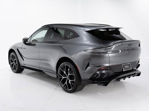 Magnetic Silver 2026 Aston Martin DBX 707