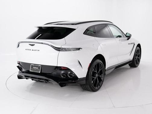 2026 Aston Martin DBX 707
