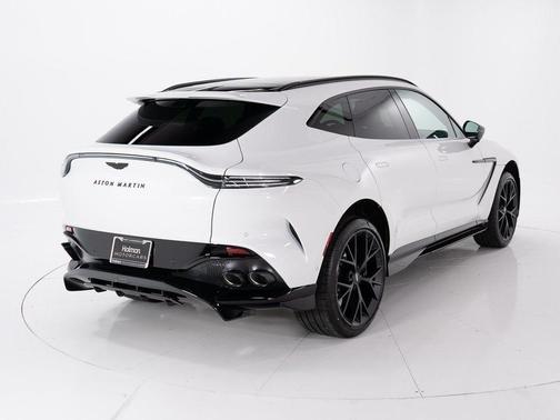 2026 Aston Martin DBX 707