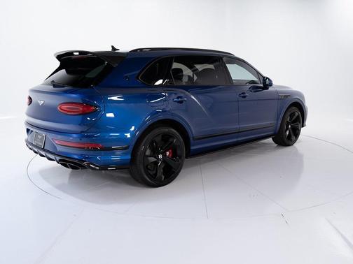 2025 Bentley Bentayga Azure