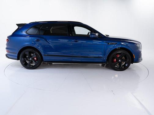 2025 Bentley Bentayga Azure