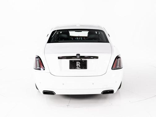 2025 Rolls-Royce Ghost Black Badge