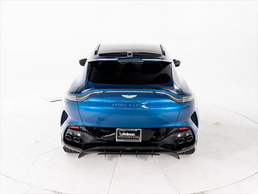 2025 Aston Martin DBX 707
