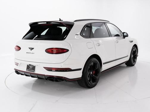 2025 Bentley Bentayga S Black Edition
