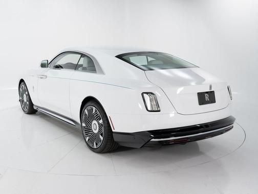 2026 Rolls-Royce Spectre Inspired By Primavera