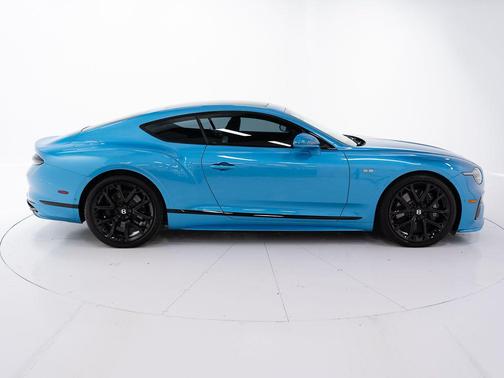 Kingfisher - by Mulliner 2025 Bentley Continental GT Speed