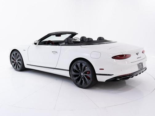 2026 Bentley Continental GT Base