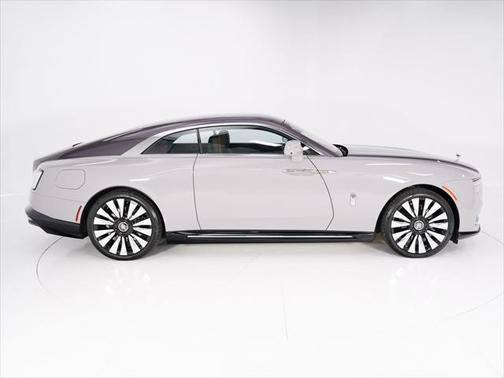 2025 Rolls-Royce Spectre