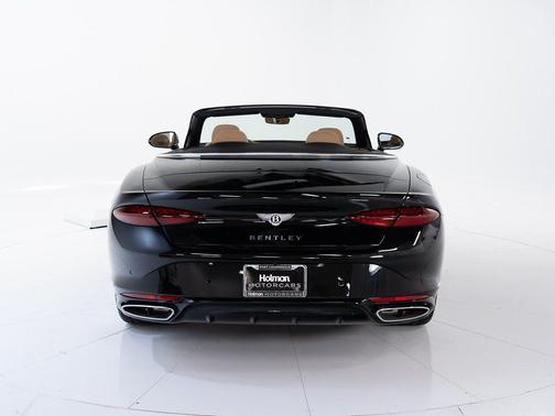 2026 Bentley Continental GT Base