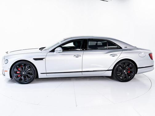 2025 Bentley Flying Spur Black Edition