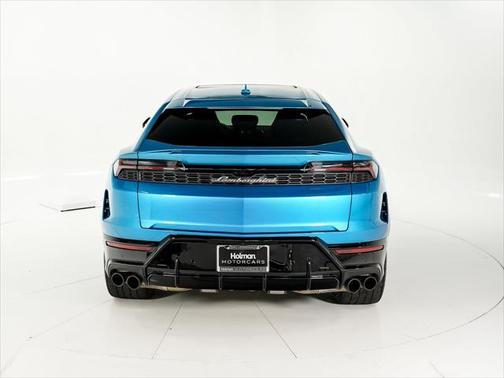 2025 Lamborghini Urus SE