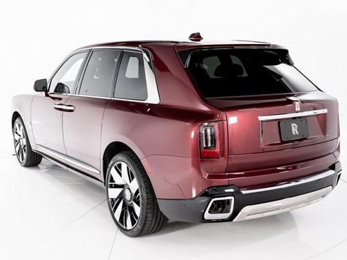 2025 Rolls-Royce Cullinan 