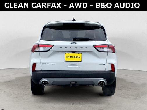 2020 Ford Escape Titanium