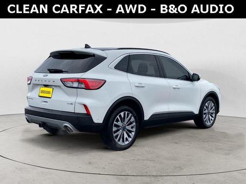 2020 Ford Escape Titanium