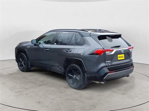 2020 Toyota RAV4 Hybrid SE