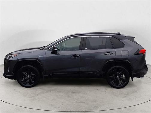 2020 Toyota RAV4 Hybrid SE