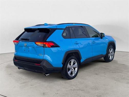 2021 Toyota RAV4 Hybrid XLE Premium