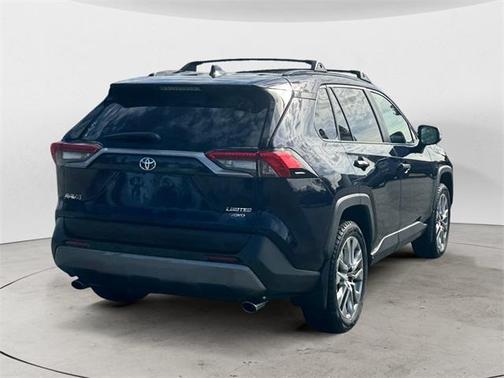 2020 Toyota RAV4 Limited