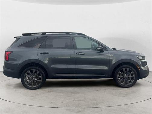 2022 Kia Sorento EX