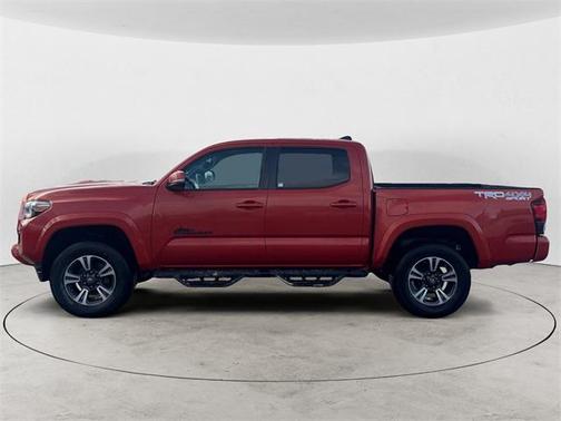2018 Toyota Tacoma TRD Sport