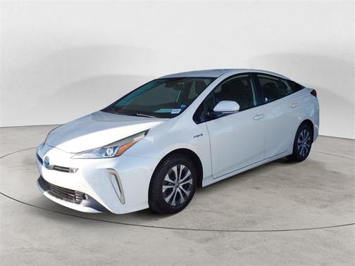 2019 Toyota Prius XLE
