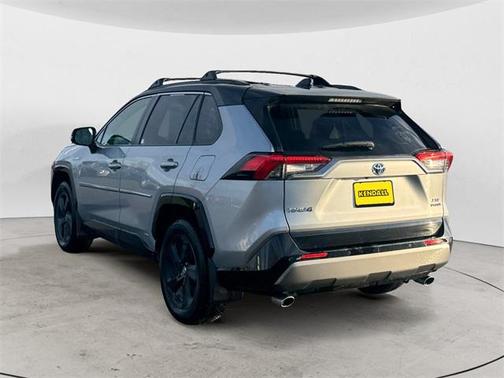 2020 Toyota RAV4 Hybrid SE