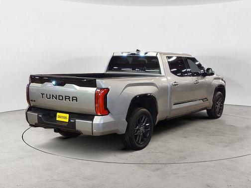 2023 Toyota Tundra Platinum