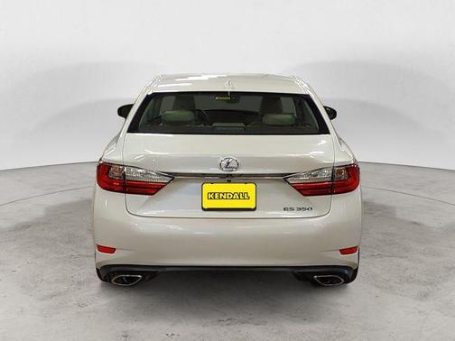 2017 Lexus ES 350 Base