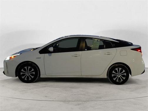 2020 Toyota Prius LE