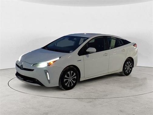 2020 Toyota Prius LE