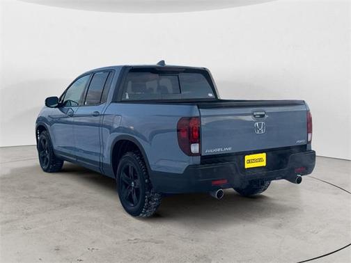 2023 Honda Ridgeline Black