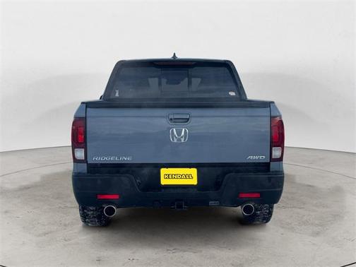 2023 Honda Ridgeline Black