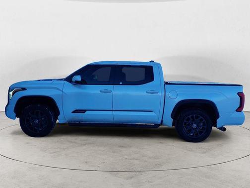 2024 Toyota Tundra Hybrid Platinum