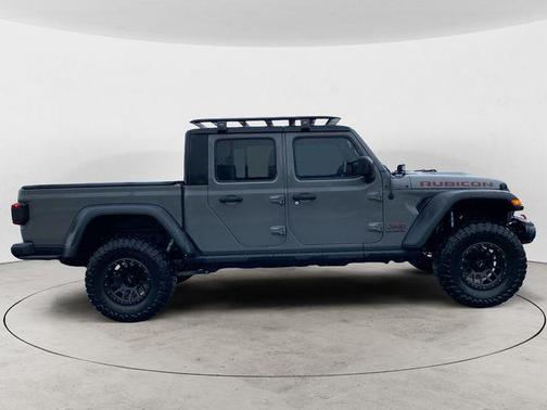 Sting-Gray Clearcoat 2023 Jeep Gladiator Rubicon