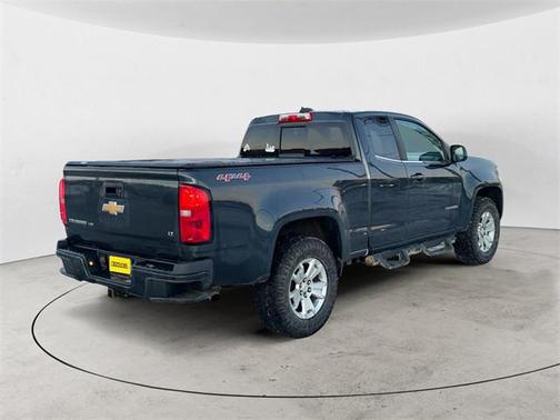 2017 Chevrolet Colorado LT