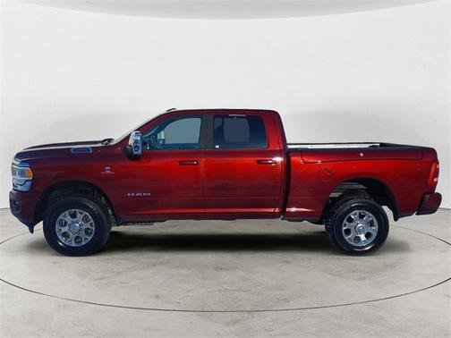 2023 RAM 2500 Laramie Crew Cab 4x4 6'4' Box