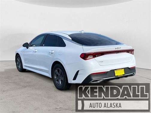 2022 Kia K5 LX