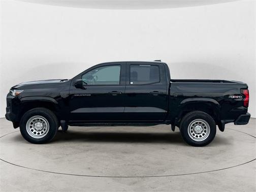 2025 Chevrolet Colorado WT