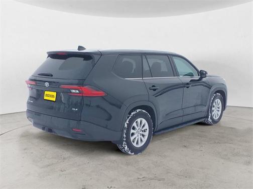 2025 Toyota Grand Highlander Hybrid XLE