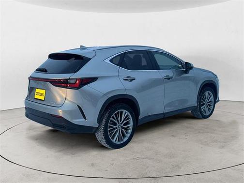 2023 Lexus NX 350h Luxury