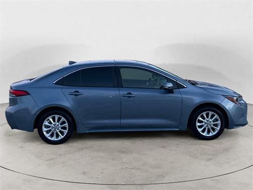 2020 Toyota Corolla XLE