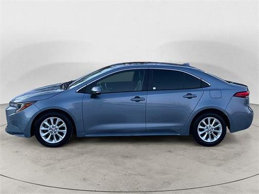 2020 Toyota Corolla XLE