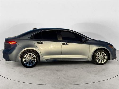 2020 Toyota Corolla XLE