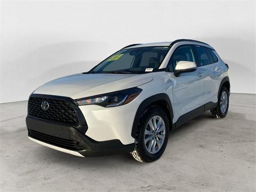 2024 Toyota Corolla Cross LE