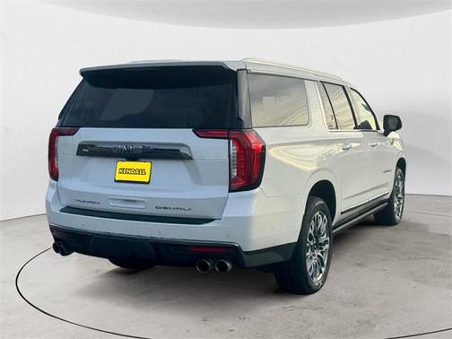 2023 GMC Yukon XL Denali Ultimate